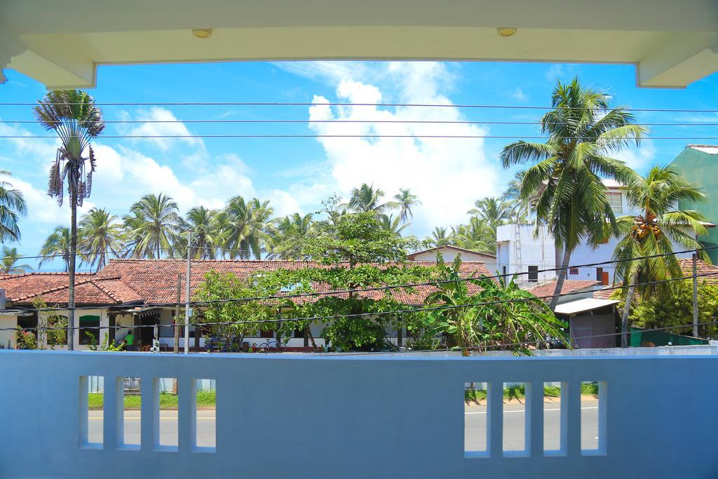 Aurora Hotel Hikkaduwa Exterior foto