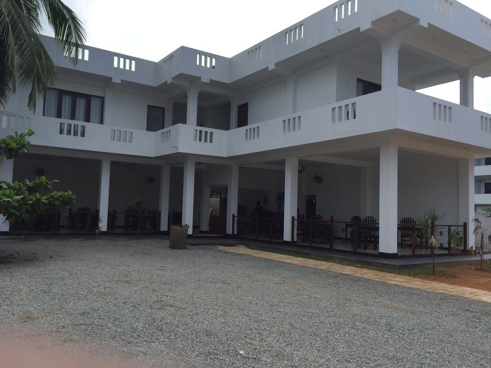 Aurora Hotel Hikkaduwa Exterior foto