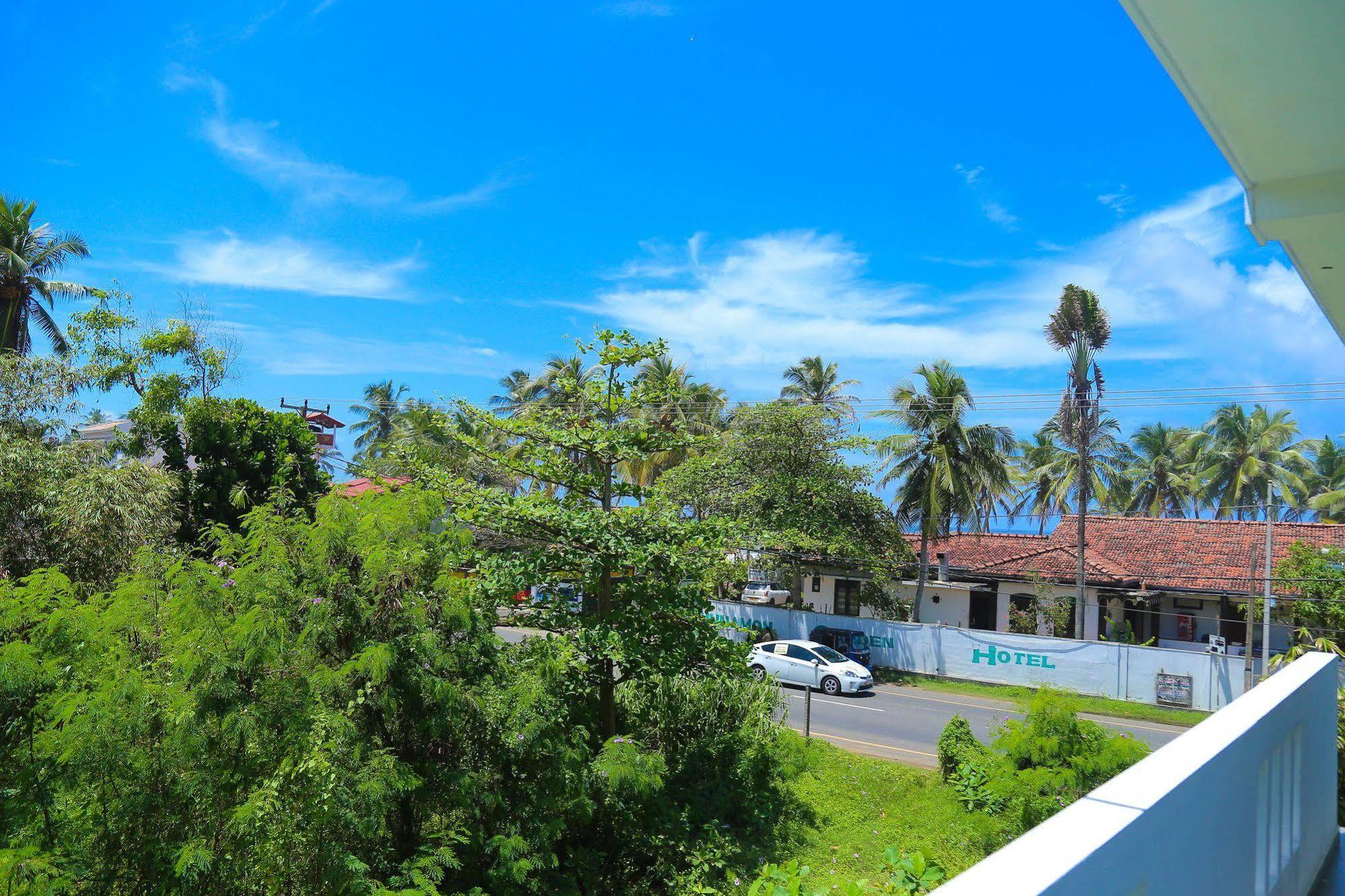 Aurora Hotel Hikkaduwa Exterior foto